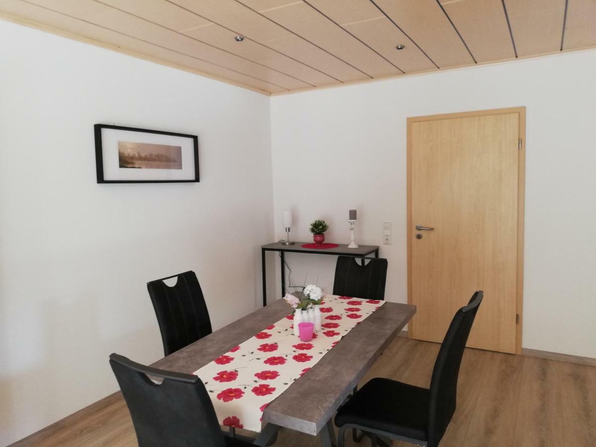 Ferienwohnung An Der Lay Wohnung 2 Bach  Eksteriør bilde